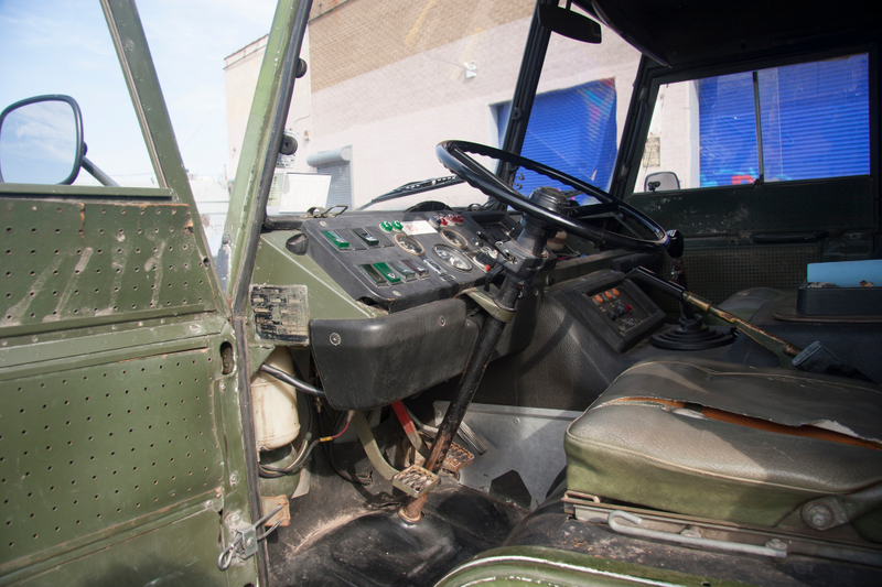 Illustration for article titled Yes, You Can Absolutely Drive A 40-Year-Old Army Truck Every Day